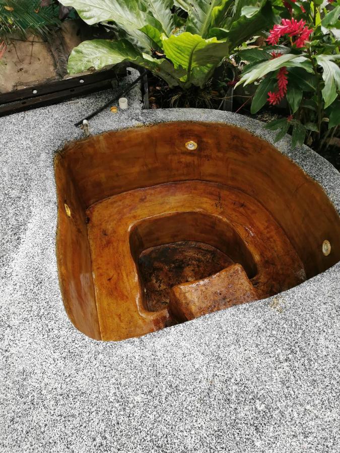 Momotus Glamping Hotel Florencia Luaran gambar